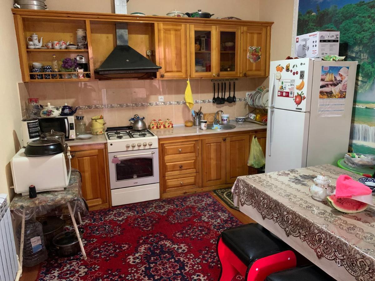 Muharram Homestay In The Neighborhood Of The Registan Square, 家族 ゲストハウス Самарканд Екстер'єр фото