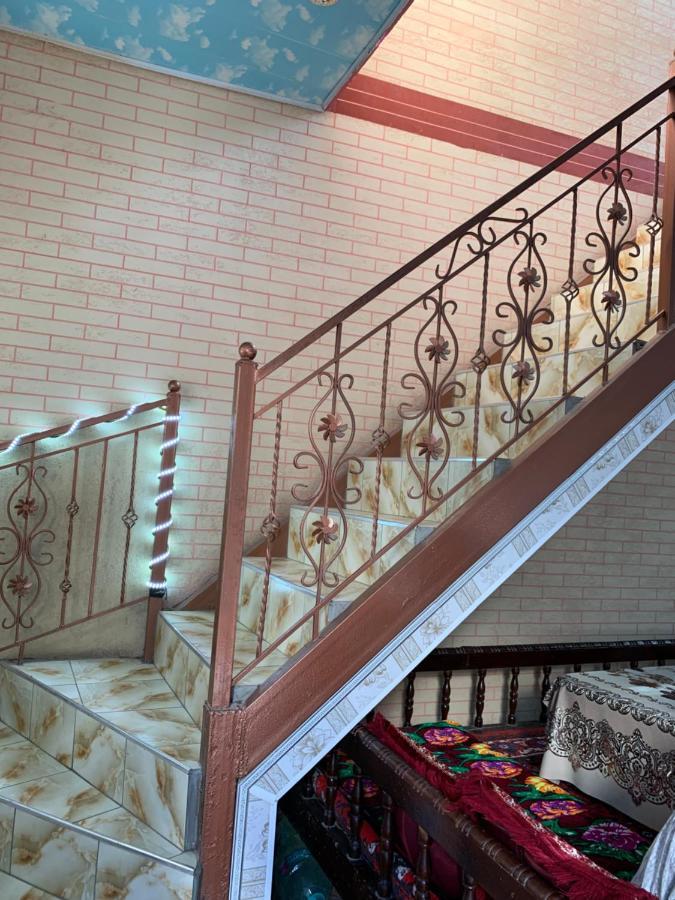 Muharram Homestay In The Neighborhood Of The Registan Square, 家族 ゲストハウス Самарканд Екстер'єр фото