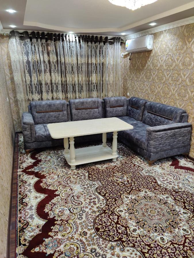 Muharram Homestay In The Neighborhood Of The Registan Square, 家族 ゲストハウス Самарканд Екстер'єр фото